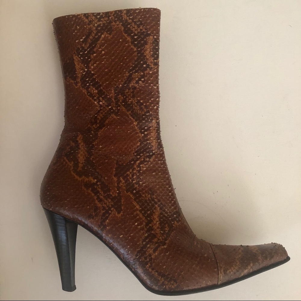 Rare VTG Animal Print Boots